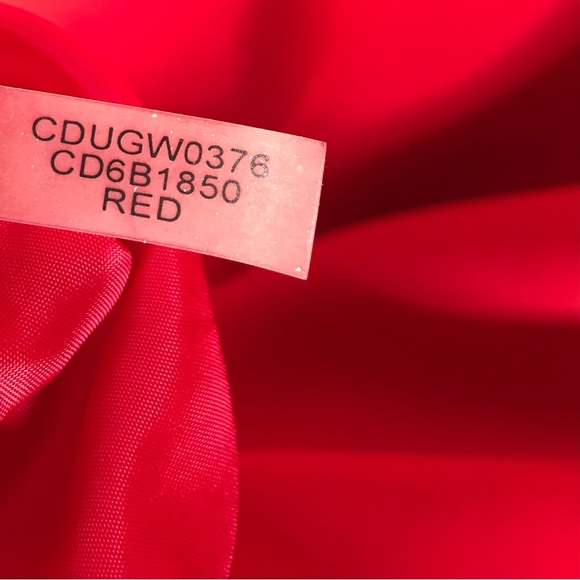 CALVIN KLEIN Halter Neck Size 4 Red Crepe Floor Length Maxi Gown Prom Dress - Picture 13 of 16